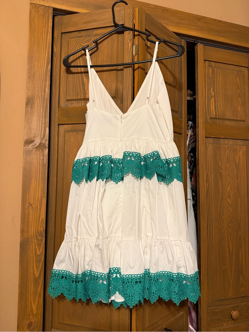Summer dress with GREEN lace